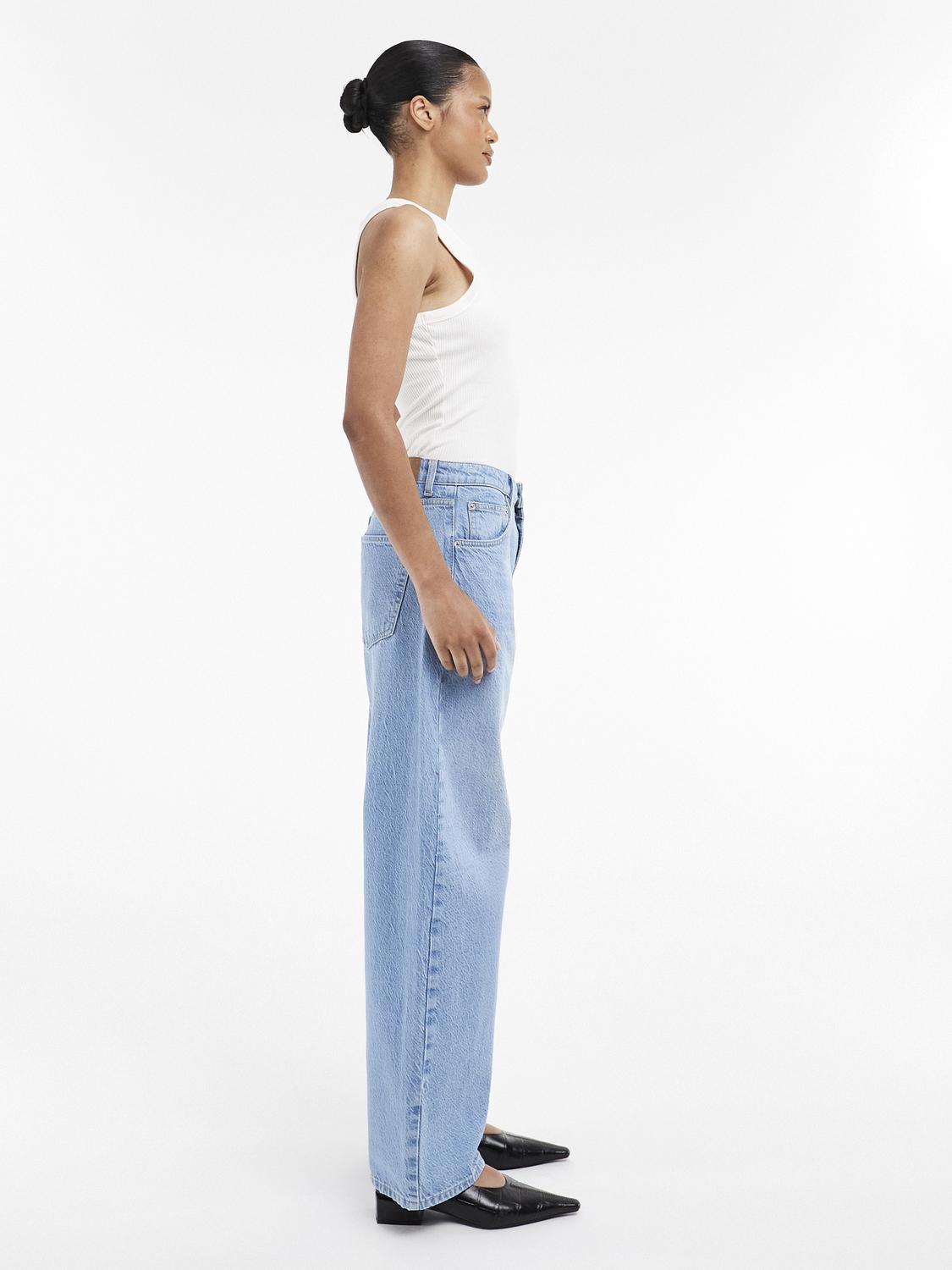 TSALMA BARREL JEANS